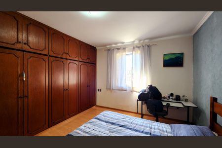 Casa à venda com 232m², 3 quartos e 6 vagasSuíte