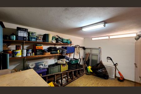 Casa à venda com 232m², 3 quartos e 6 vagasQuarto de Serviço