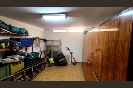 Casa à venda com 232m², 3 quartos e 6 vagasQuarto de Serviço