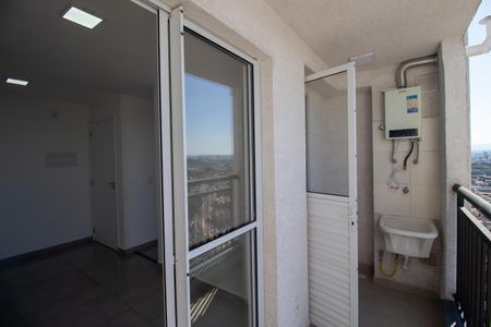 Apartamento para alugar com 38m², 2 quartos e 1 vagaSacada/Sala