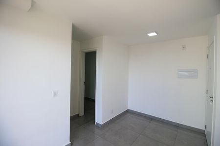 Apartamento para alugar com 38m², 2 quartos e 1 vagaSala