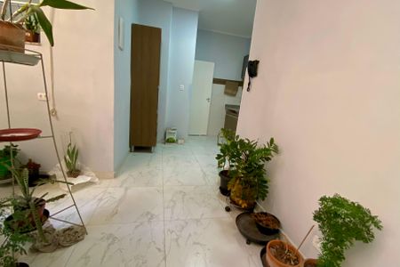 Apartamento à venda com 104m², 2 quartos e 1 vaga Apartamento à venda com 104m², 2 quartos e 1 vagaÁrea de Serviço