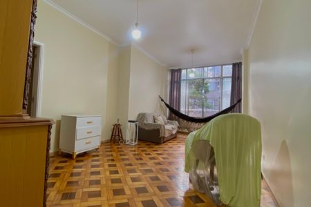 Apartamento à venda com 104m², 2 quartos e 1 vaga Apartamento à venda com 104m², 2 quartos e 1 vagaSala