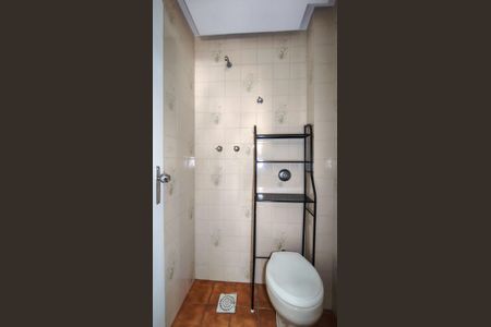 Apartamento para alugar com 100m², 2 quartos e 1 vaga Apartamento para alugar com 100m², 2 quartos e 1 vagaBanheiro de serviço