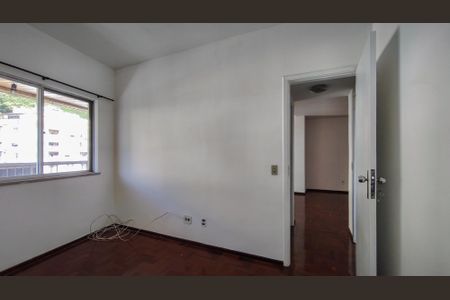 Apartamento para alugar com 100m², 2 quartos e 1 vaga Apartamento para alugar com 100m², 2 quartos e 1 vagaQuarto