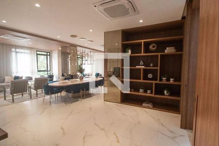 Apartamento à venda com 71m², 2 quartos e 1 vagaÁrea Comum