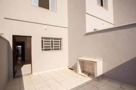 Casa para alugar com 107m², 4 quartos e 1 vagaQUINTAL