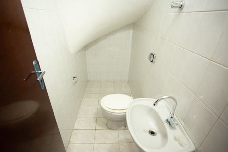 Casa para alugar com 107m², 4 quartos e 1 vagaLAVABO