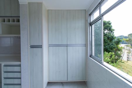 Apartamento para alugar com 55m², 2 quartos e 1 vagaÁrea de Serviço