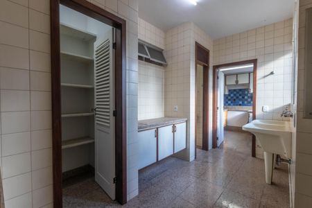 Apartamento à venda com 175m², 4 quartos e 2 vagasÁrea de Serviço