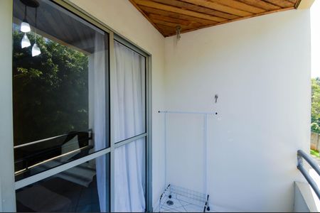 Apartamento para alugar com 62m², 2 quartos e 1 vaga Apartamento para alugar com 62m², 2 quartos e 1 vagaSacada