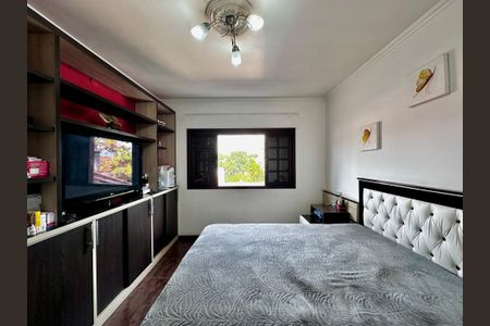 Casa à venda com 190m², 2 quartos e 1 vaga Casa à venda com 190m², 2 quartos e 1 vagaSuíte