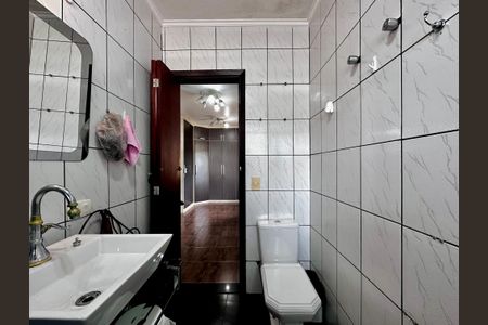 Casa à venda com 190m², 2 quartos e 1 vaga Casa à venda com 190m², 2 quartos e 1 vagaBanheiro Suíte