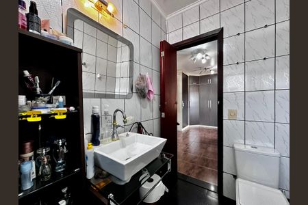 Casa à venda com 190m², 2 quartos e 1 vaga Casa à venda com 190m², 2 quartos e 1 vagaBanheiro Suíte