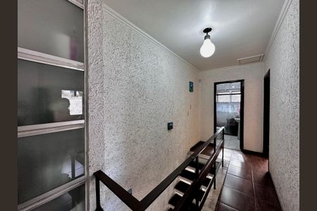 Casa à venda com 190m², 2 quartos e 1 vaga Casa à venda com 190m², 2 quartos e 1 vagaCorredor Quartos