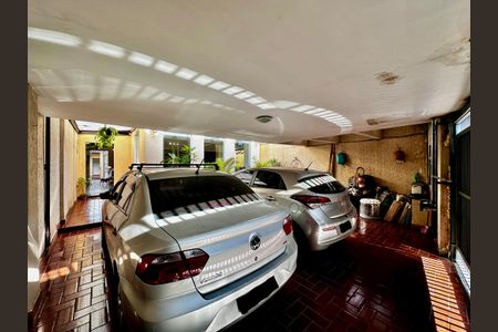 Casa à venda com 190m², 2 quartos e 1 vaga Casa à venda com 190m², 2 quartos e 1 vagaÁrea comum