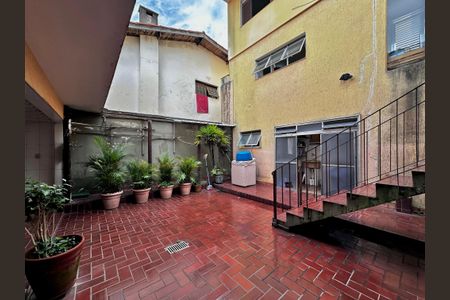 Casa à venda com 190m², 2 quartos e 1 vaga Casa à venda com 190m², 2 quartos e 1 vagaÁrea comum