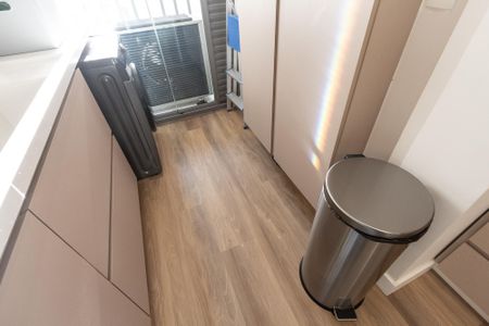 Apartamento à venda com 79m², 2 quartos e 1 vaga Apartamento à venda com 79m², 2 quartos e 1 vagaÁrea de Serviço