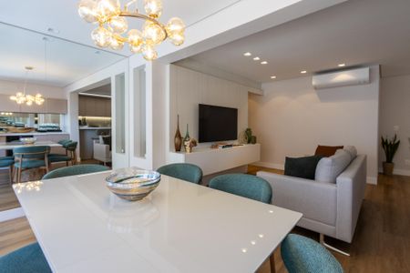 Apartamento à venda com 79m², 2 quartos e 1 vaga Apartamento à venda com 79m², 2 quartos e 1 vagaSala de Jantar
