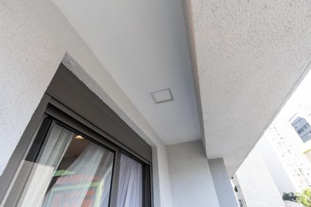 Apartamento à venda com 79m², 2 quartos e 1 vaga Apartamento à venda com 79m², 2 quartos e 1 vagaVaranda da Suíte 1
