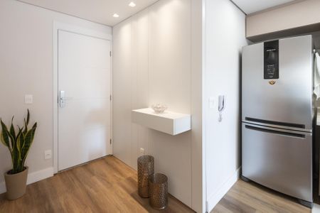 Apartamento à venda com 79m², 2 quartos e 1 vaga Apartamento à venda com 79m², 2 quartos e 1 vagaEntrada