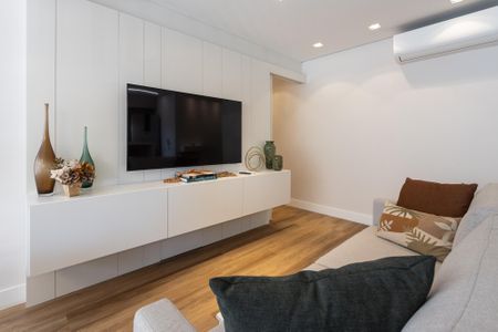 Apartamento à venda com 79m², 2 quartos e 1 vaga Apartamento à venda com 79m², 2 quartos e 1 vagaSala