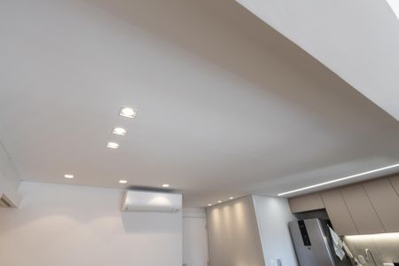 Apartamento à venda com 79m², 2 quartos e 1 vaga Apartamento à venda com 79m², 2 quartos e 1 vagaSala