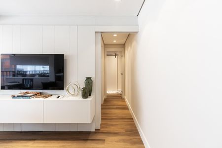 Apartamento à venda com 79m², 2 quartos e 1 vaga Apartamento à venda com 79m², 2 quartos e 1 vagaCorredor