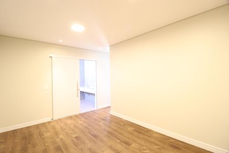 Casa de condomínio para alugar com 370m², 6 quartos e 4 vagasSuíte 1