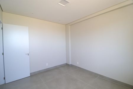 Casa de condomínio para alugar com 370m², 6 quartos e 4 vagasQuarto 1