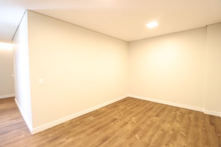 Casa de condomínio para alugar com 370m², 6 quartos e 4 vagasSuíte 1