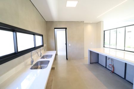 Casa de condomínio para alugar com 370m², 6 quartos e 4 vagasCozinha