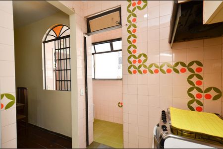 Apartamento à venda com 85m², 3 quartos e 2 vagas Apartamento à venda com 85m², 3 quartos e 2 vagasCozinha