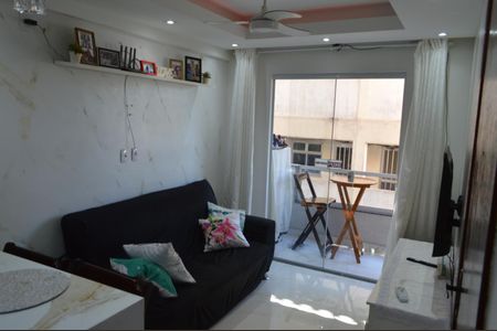 Apartamento à venda com 78m², 3 quartos e sem vaga Apartamento à venda com 78m², 3 quartos e sem vagaSala