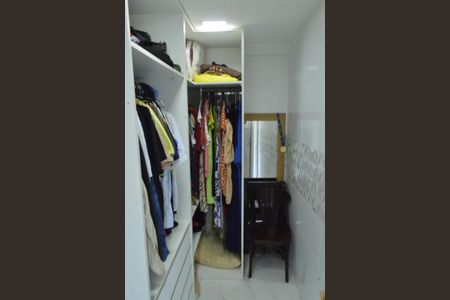 Apartamento à venda com 78m², 3 quartos e sem vaga Apartamento à venda com 78m², 3 quartos e sem vagaCloset do Quarto 3