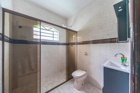 Casa para alugar com 240m², 4 quartos e 5 vagasBanheiro Social
