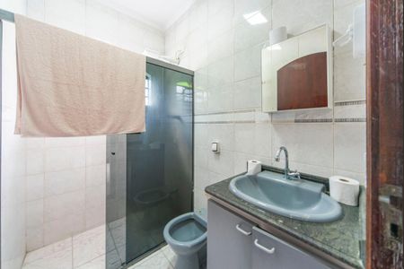 Casa para alugar com 240m², 4 quartos e 5 vagasBanheiro do Quarto 4