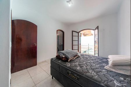 Casa para alugar com 240m², 4 quartos e 5 vagasQuarto 4