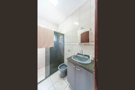 Casa para alugar com 240m², 4 quartos e 5 vagasBanheiro do Quarto 4