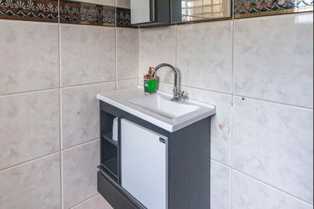 Casa para alugar com 240m², 4 quartos e 5 vagasBanheiro Social
