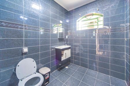 Casa para alugar com 240m², 4 quartos e 5 vagasLavabo
