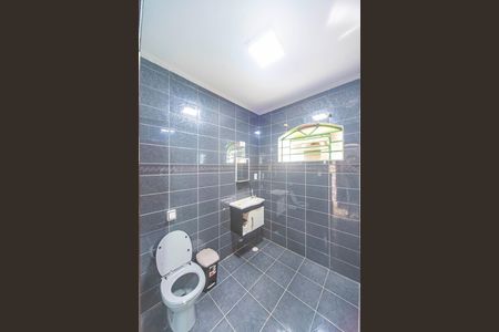 Casa para alugar com 240m², 4 quartos e 5 vagasLavabo