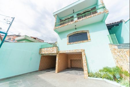 Casa para alugar com 240m², 4 quartos e 5 vagasQuintal e Garagem