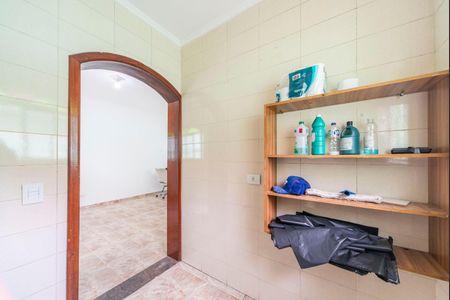 Casa para alugar com 240m², 4 quartos e 5 vagasÁrea de Serviço