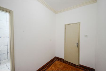 Apartamento à venda com 65m², 2 quartos e sem vaga Apartamento à venda com 65m², 2 quartos e sem vagaQuarto de Serviço