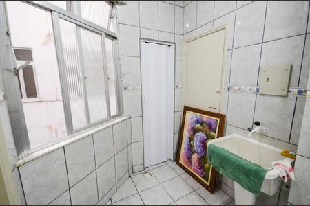 Apartamento à venda com 65m², 2 quartos e sem vaga Apartamento à venda com 65m², 2 quartos e sem vagaÁrea de Serviço