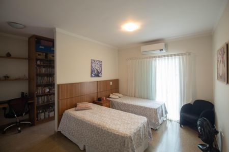 Casa à venda com 148m², 3 quartos e 4 vagas Casa à venda com 148m², 3 quartos e 4 vagasSuíte 3