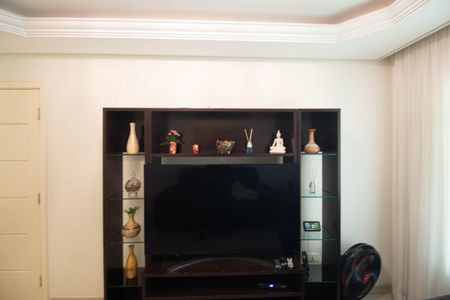 Casa à venda com 148m², 3 quartos e 4 vagas Casa à venda com 148m², 3 quartos e 4 vagasSala