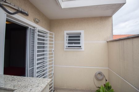 Casa à venda com 148m², 3 quartos e 4 vagas Casa à venda com 148m², 3 quartos e 4 vagasVaranda da Suíte 1