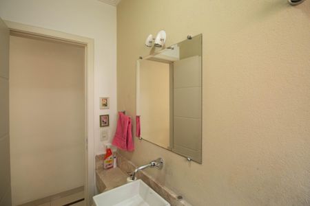 Casa à venda com 148m², 3 quartos e 4 vagas Casa à venda com 148m², 3 quartos e 4 vagasLavabo